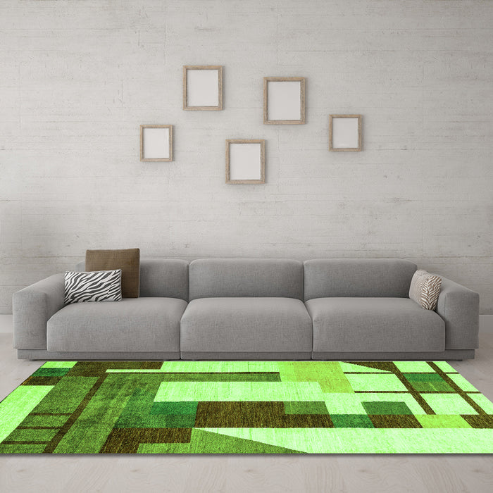 Machine Washable Oriental Green Modern Area Rugs in a Living Room,, wshabs4263grn