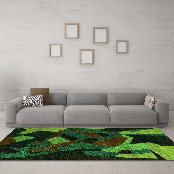 Machine Washable Oriental Green Modern Area Rugs in a Living Room,, wshabs4264grn