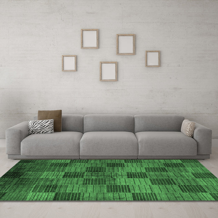 Machine Washable Oriental Emerald Green Modern Area Rugs in a Living Room,, wshabs4268emgrn