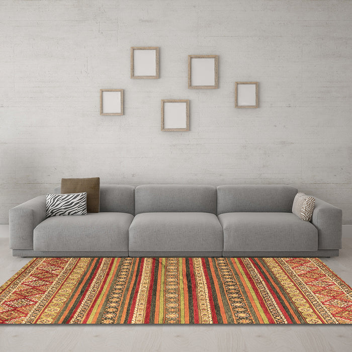 Machine Washable Oriental Brown Modern Rug in a Living Room,, wshabs4269brn