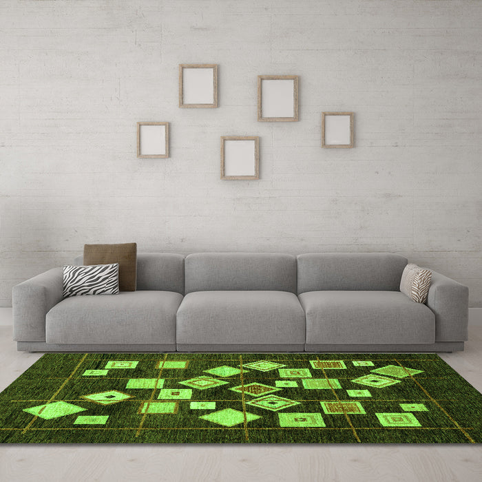 Machine Washable Oriental Green Modern Area Rugs in a Living Room,, wshabs4271grn