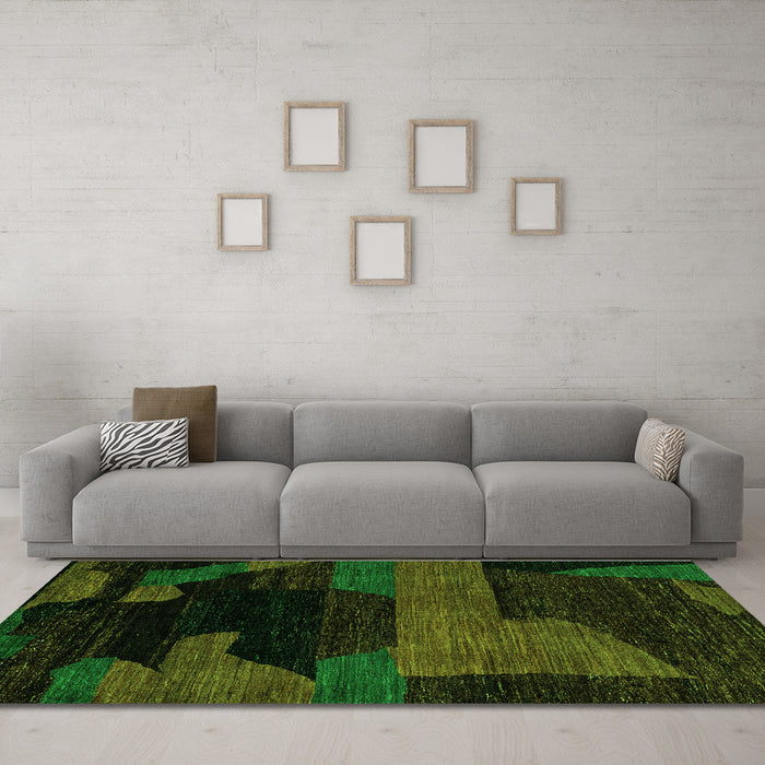 Machine Washable Abstract Green Modern Area Rugs in a Living Room,, wshabs4278grn