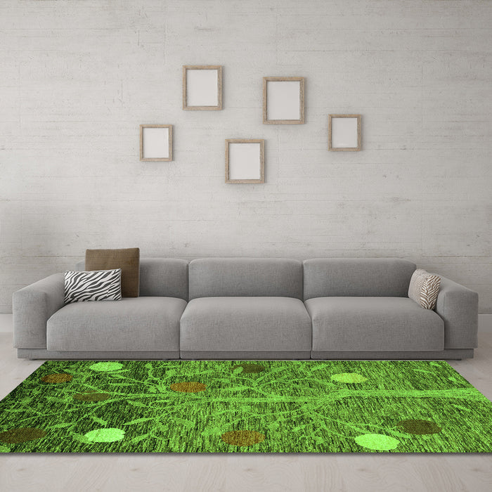 Machine Washable Abstract Green Modern Area Rugs in a Living Room,, wshabs4279grn