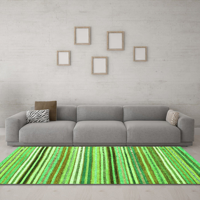 Machine Washable Abstract Green Modern Area Rugs in a Living Room,, wshabs4280grn