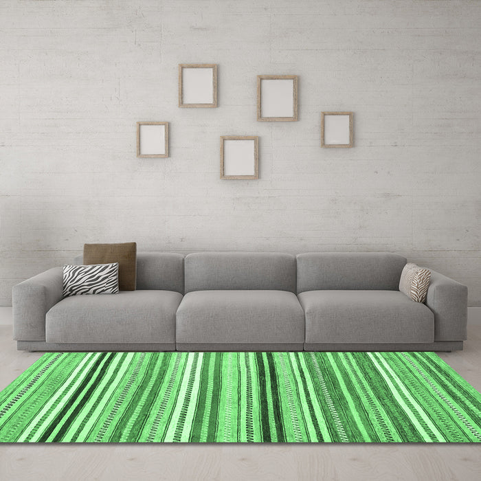 Machine Washable Abstract Emerald Green Modern Area Rugs in a Living Room,, wshabs4280emgrn