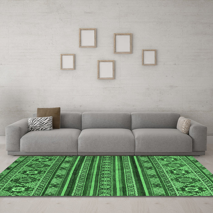 Machine Washable Abstract Emerald Green Modern Area Rugs in a Living Room,, wshabs4285emgrn