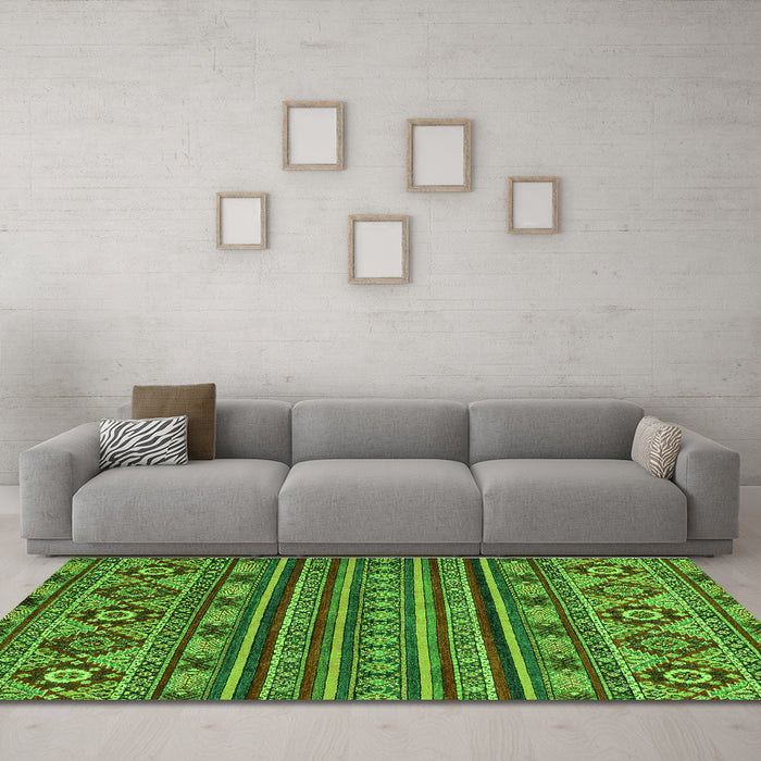 Machine Washable Abstract Green Modern Area Rugs in a Living Room,, wshabs4285grn
