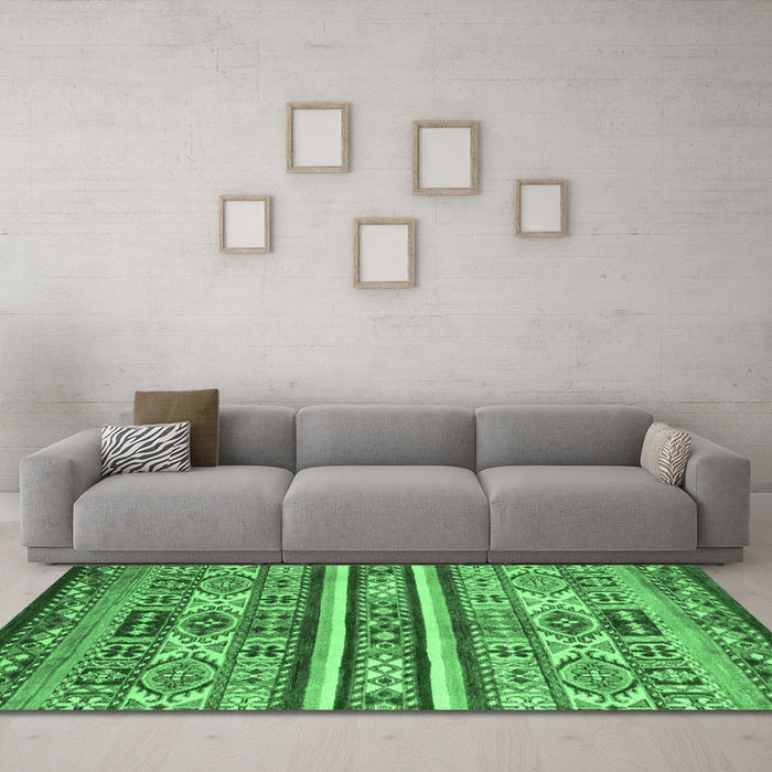 Machine Washable Abstract Emerald Green Modern Area Rugs in a Living Room,, wshabs4288emgrn
