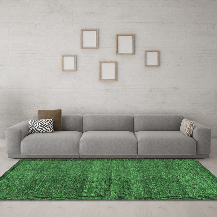 Machine Washable Abstract Emerald Green Modern Area Rugs in a Living Room,, wshabs4295emgrn