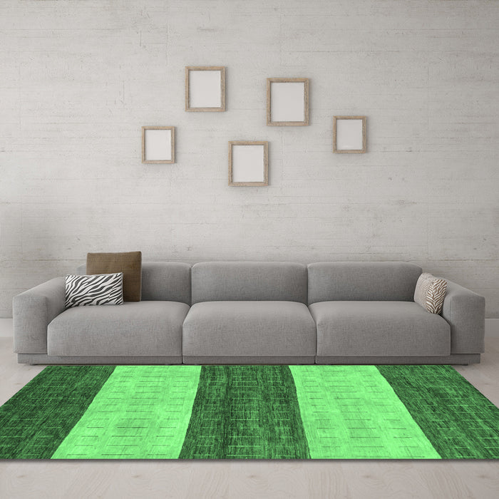 Machine Washable Abstract Emerald Green Modern Area Rugs in a Living Room,, wshabs42emgrn