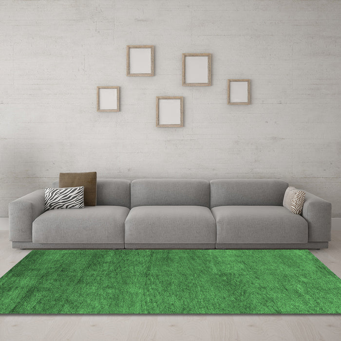 Machine Washable Abstract Emerald Green Modern Area Rugs in a Living Room,, wshabs4302emgrn