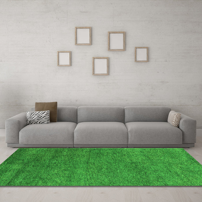 Machine Washable Abstract Green Modern Area Rugs in a Living Room,, wshabs4302grn