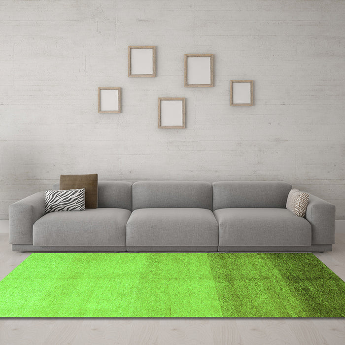 Machine Washable Abstract Green Modern Area Rugs in a Living Room,, wshabs4303grn