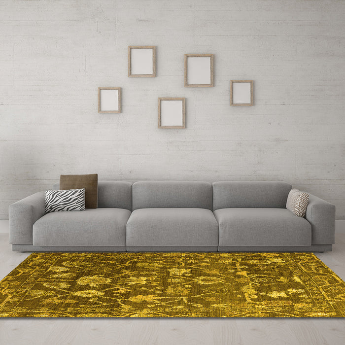 Machine Washable Abstract Yellow Modern Rug in a Living Room, wshabs4313yw