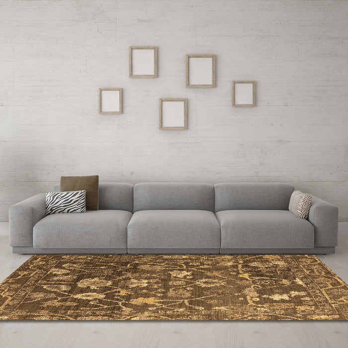 Machine Washable Abstract Brown Modern Rug in a Living Room,, wshabs4313brn