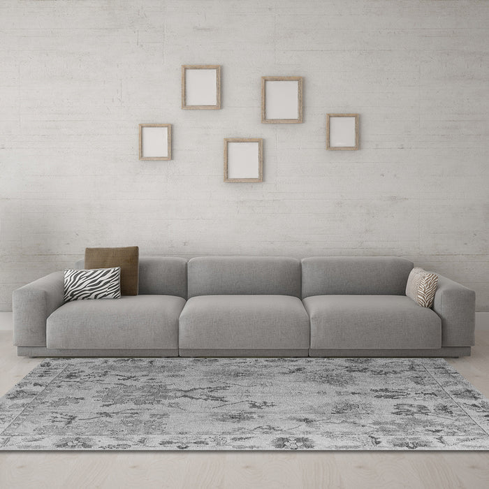 Machine Washable Abstract Gray Modern Rug in a Living Room,, wshabs4315gry