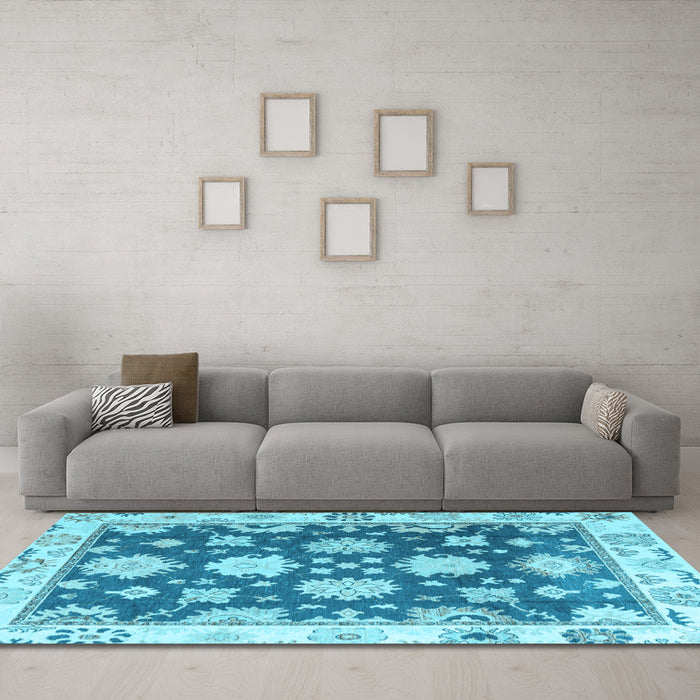 Machine Washable Oriental Light Blue Traditional Rug in a Living Room, wshabs4321lblu