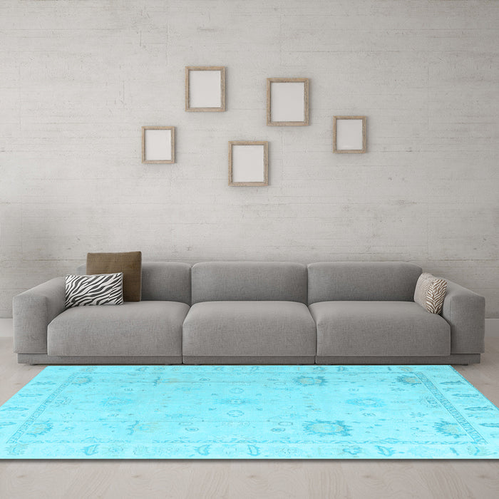Machine Washable Oriental Light Blue Traditional Rug in a Living Room, wshabs4322lblu