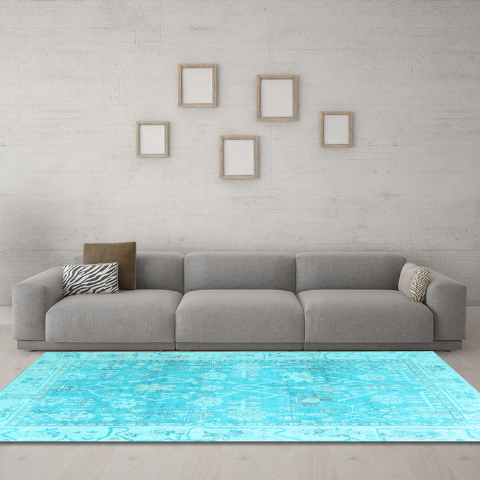 Machine Washable Oriental Light Blue Traditional Rug in a Living Room, wshabs4326lblu