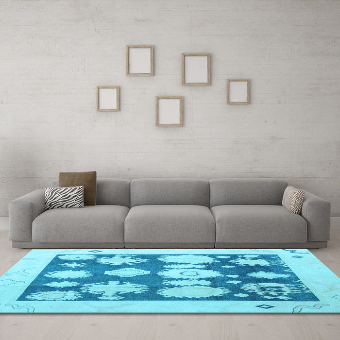 Machine Washable Oriental Light Blue Traditional Rug in a Living Room, wshabs4328lblu