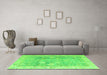 Machine Washable Oriental Green Traditional Area Rugs in a Living Room,, wshabs4331grn