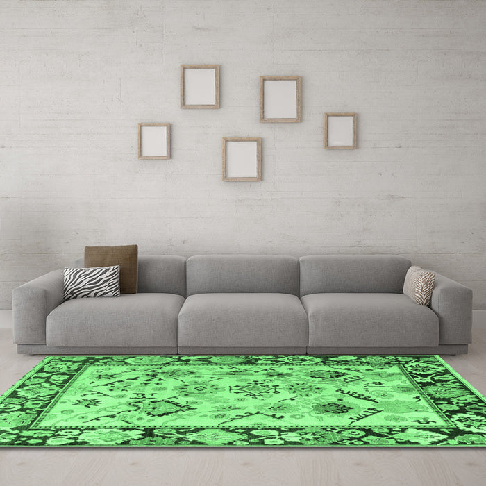 Machine Washable Abstract Emerald Green Modern Area Rugs in a Living Room,, wshabs4332emgrn