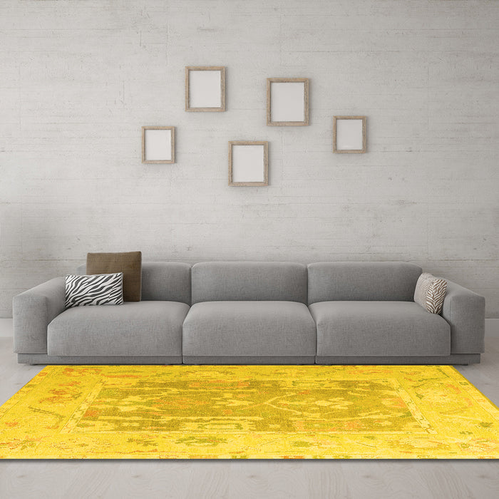 Machine Washable Abstract Yellow Modern Rug in a Living Room, wshabs4342yw