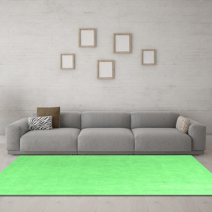 Machine Washable Abstract Emerald Green Modern Area Rugs in a Living Room,, wshabs4346emgrn