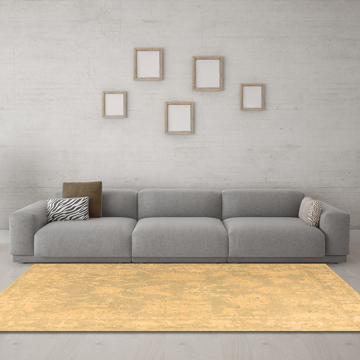 Machine Washable Oriental Brown Traditional Rug in a Living Room,, wshabs4347brn