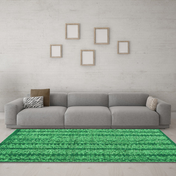 Machine Washable Oriental Green Modern Area Rugs in a Living Room,, wshabs4356grn