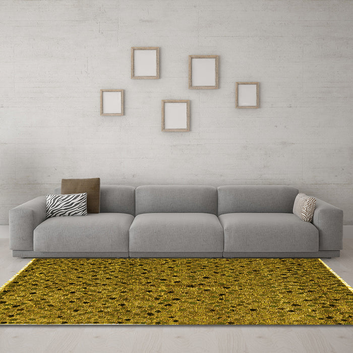 Machine Washable Oriental Yellow Modern Rug in a Living Room, wshabs4357yw
