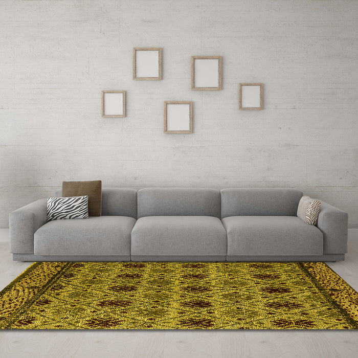 Machine Washable Abstract Yellow Modern Rug in a Living Room, wshabs4359yw