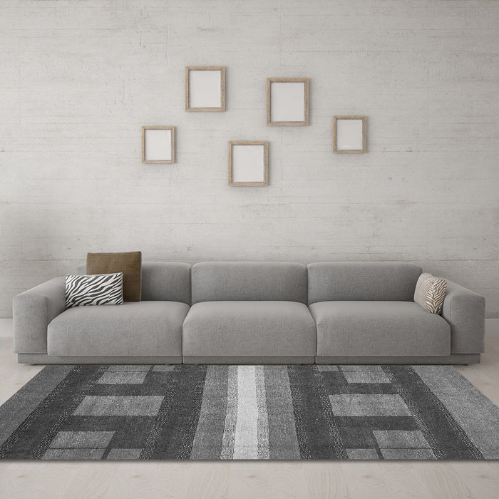 Machine Washable Abstract Gray Modern Rug in a Living Room,, wshabs435gry