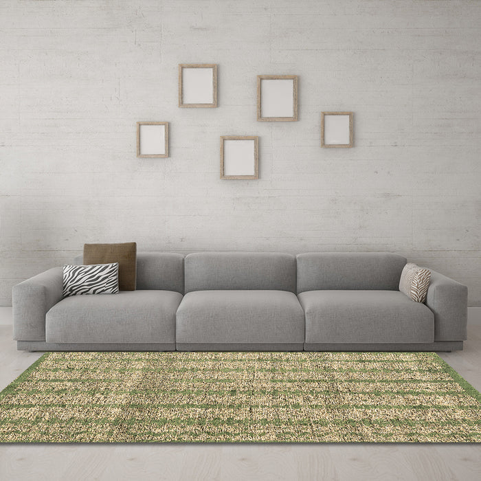 Machine Washable Abstract Brown Modern Rug in a Living Room,, wshabs4360brn
