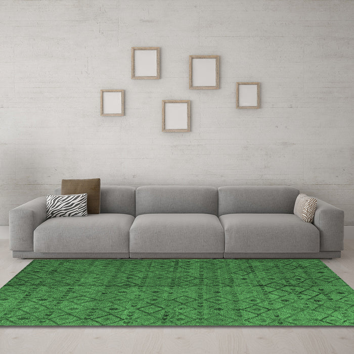 Machine Washable Abstract Emerald Green Modern Area Rugs in a Living Room,, wshabs4367emgrn