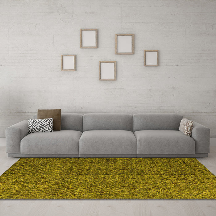 Machine Washable Abstract Yellow Modern Rug in a Living Room, wshabs4367yw