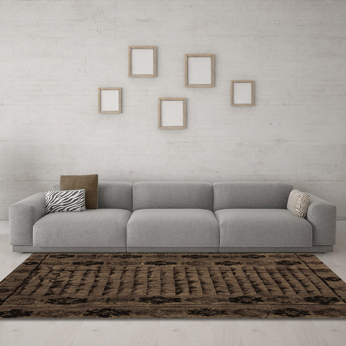 Machine Washable Abstract Brown Modern Rug in a Living Room,, wshabs4372brn