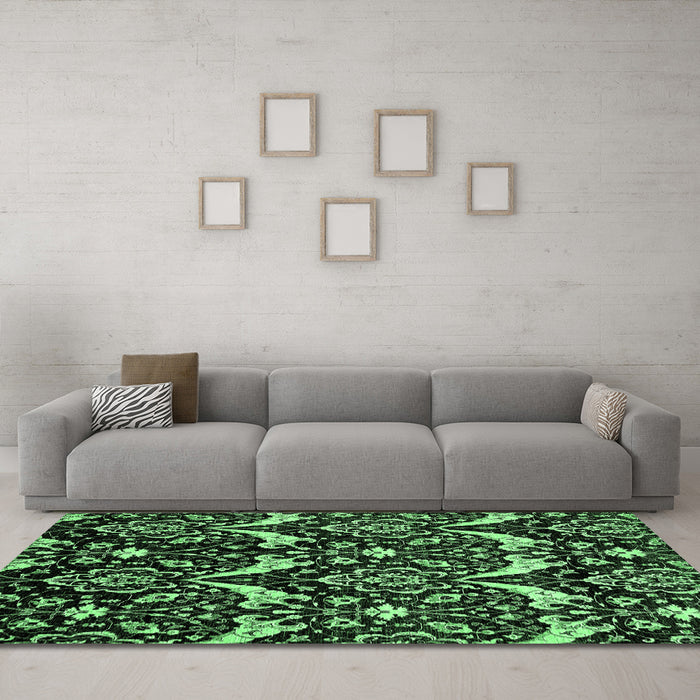 Machine Washable Abstract Emerald Green Modern Area Rugs in a Living Room,, wshabs437emgrn