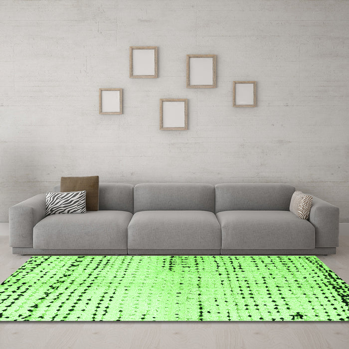 Machine Washable Solid Green Modern Area Rugs in a Living Room,, wshabs4385grn