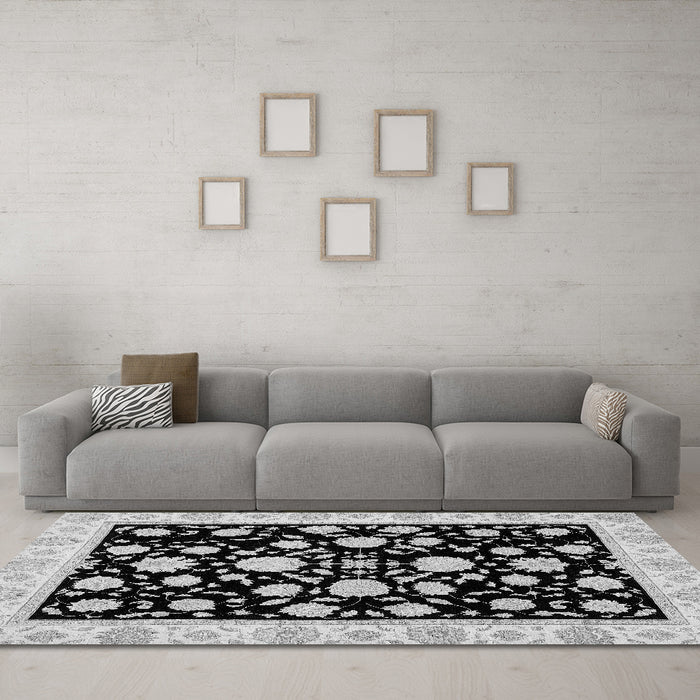 Machine Washable Oriental Gray Traditional Rug in a Living Room,, wshabs438gry