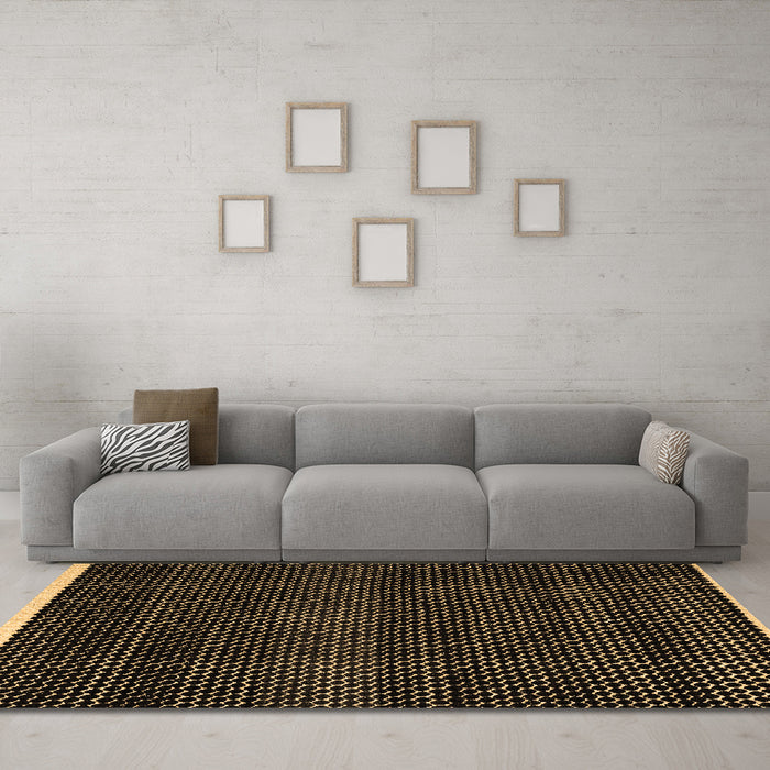 Machine Washable Abstract Brown Modern Rug in a Living Room,, wshabs4390brn