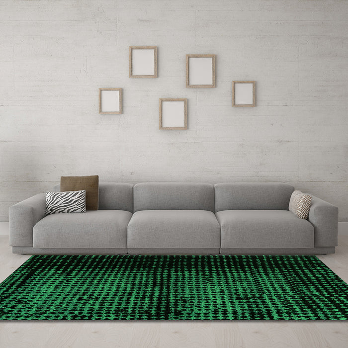 Machine Washable Abstract Green Modern Area Rugs in a Living Room,, wshabs4408grn