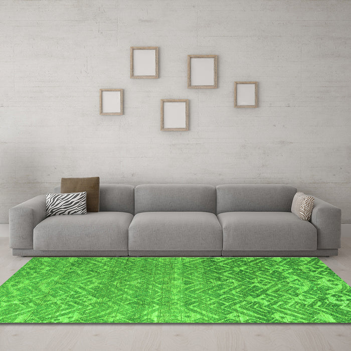 Machine Washable Abstract Green Modern Area Rugs in a Living Room,, wshabs4417grn