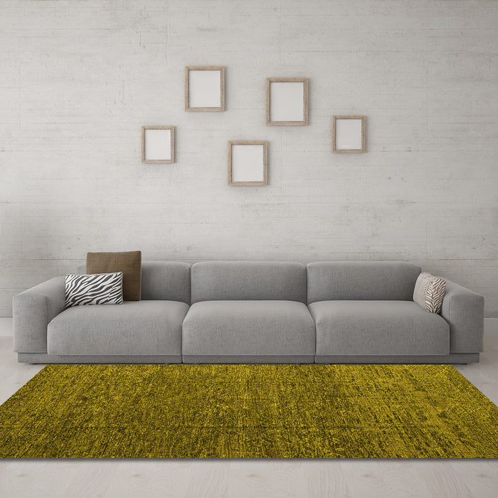 Machine Washable Abstract Yellow Modern Rug in a Living Room, wshabs4418yw