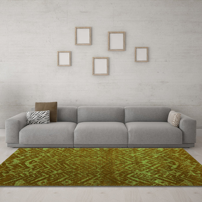 Machine Washable Abstract Green Modern Area Rugs in a Living Room,, wshabs4419grn
