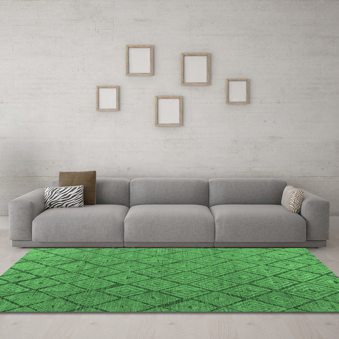 Machine Washable Abstract Emerald Green Modern Area Rugs in a Living Room,, wshabs4421emgrn