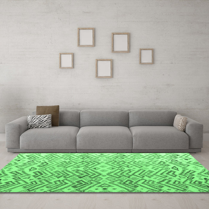 Machine Washable Abstract Emerald Green Modern Area Rugs in a Living Room,, wshabs4429emgrn