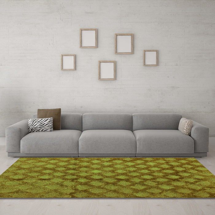 Machine Washable Abstract Green Modern Area Rugs in a Living Room,, wshabs4432grn