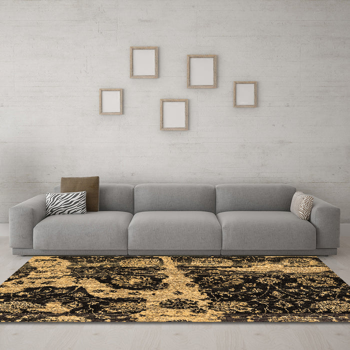 Machine Washable Abstract Brown Modern Rug in a Living Room,, wshabs4438brn