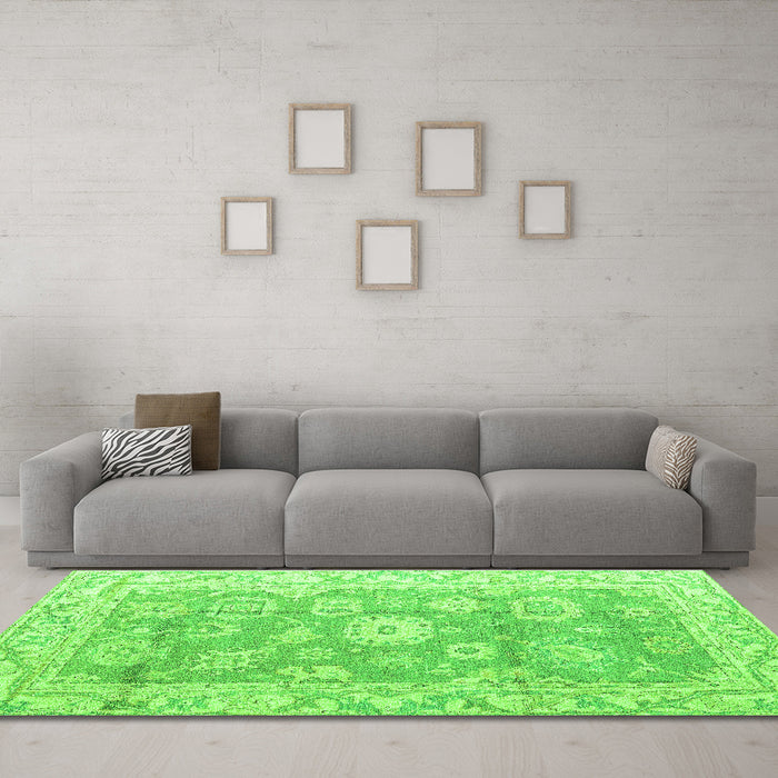 Machine Washable Abstract Green Modern Area Rugs in a Living Room,, wshabs4443grn